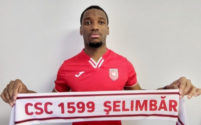 CSC Șelimbăr a transferat un jucător francez de 1,96 metri. A jucat un singur meci în ultimul sezon