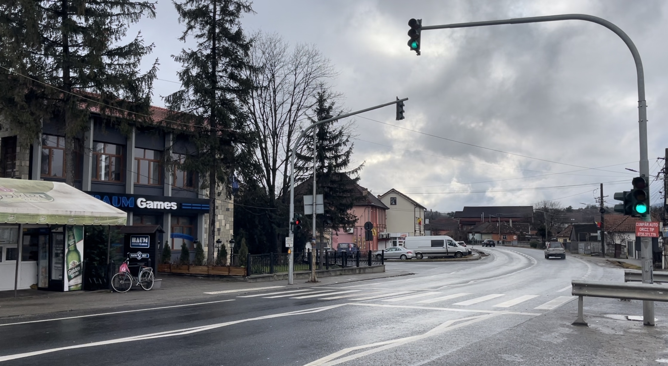 Needitat: Tălmaciu, oraș liber de mașini. Magazinele suferă după clienții dispăruți pe autostradă