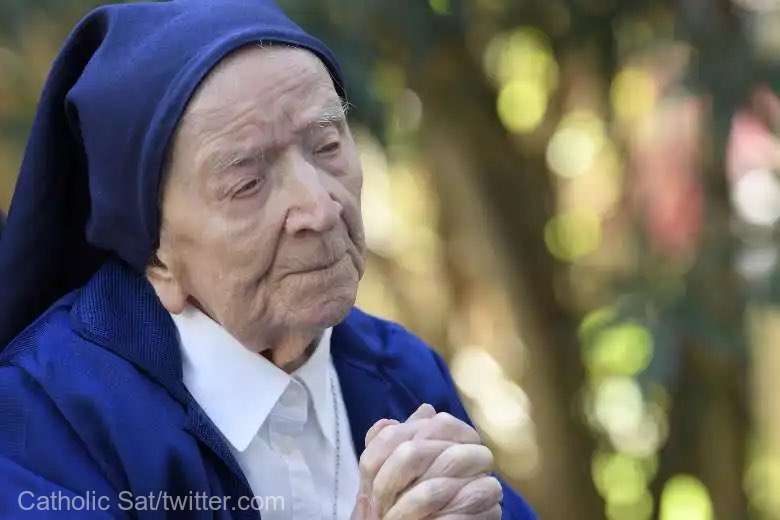 Decana de vârstă a planetei, sora André, a încetat din viaţă la 118 ani