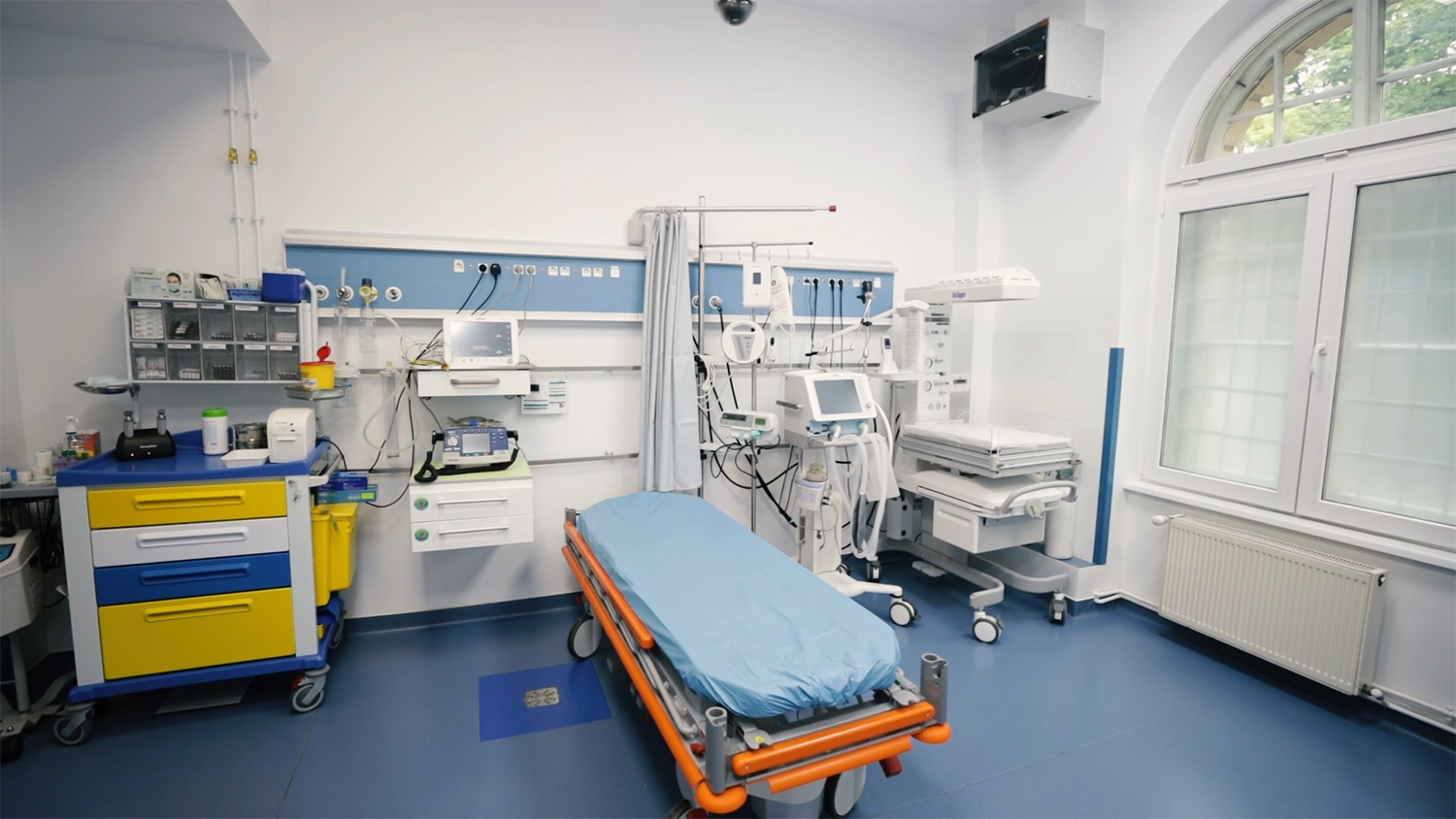 Spitalul de Pediatrie Sibiu: telemedicină, tablete în locul fișelor și conectarea digitală a celor 3 sedii din oraș. Investiție de  2,4 milioane de lei, prin PNRR