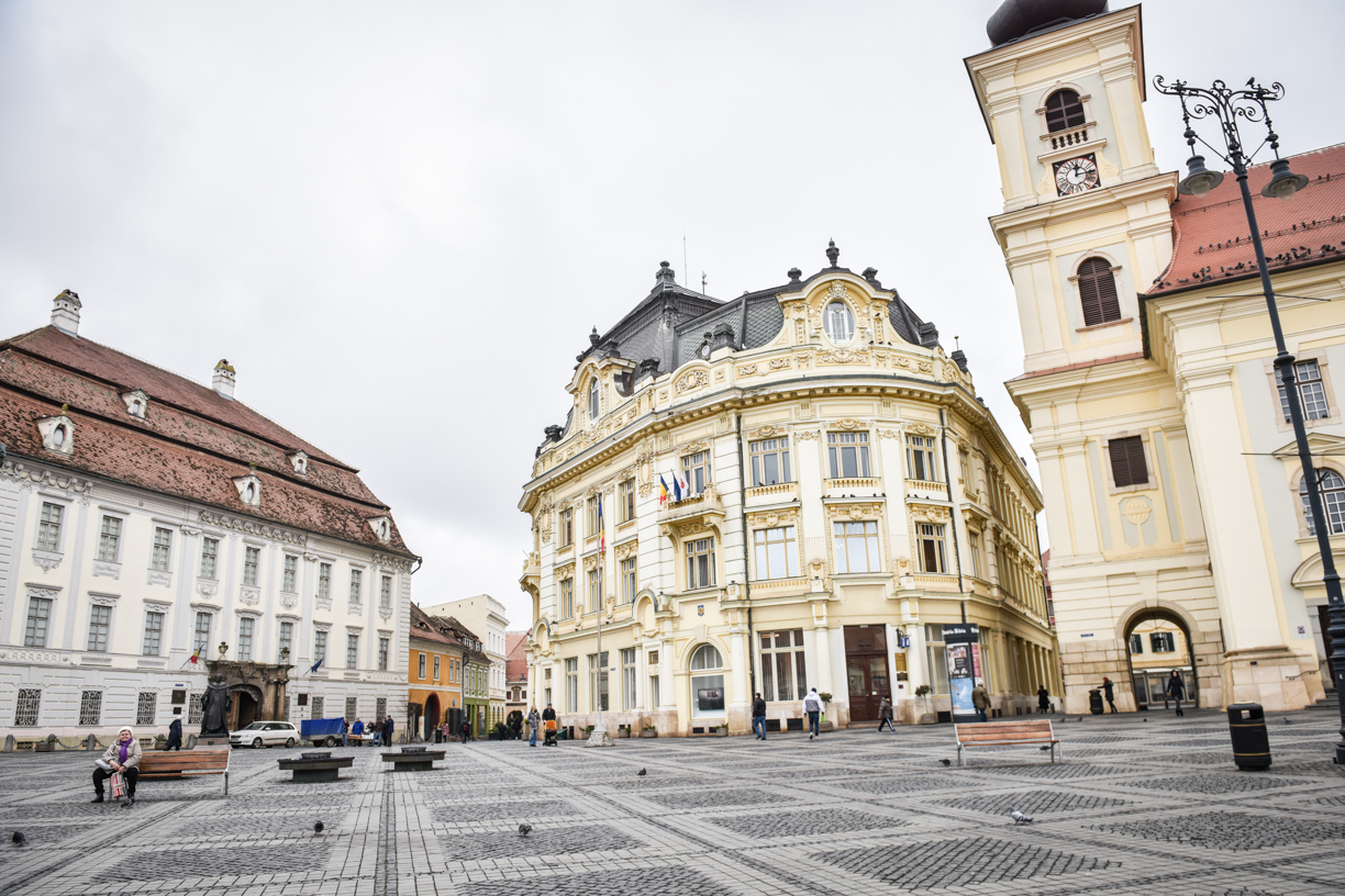 Brașovul și Sibiul sunt destinaţiile preferate de români în minivacanţa de 24 ianuarie