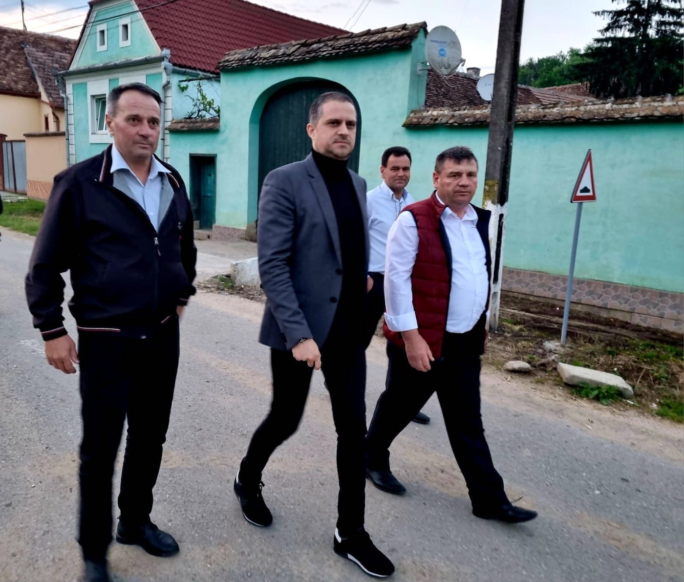 Directorul de nota 0,6 a fost repus pe funcție: „Apreciem că nu suntem în măsură să ne exprimăm”. Decizia se bazează pe „experiența profesională a acestuia”