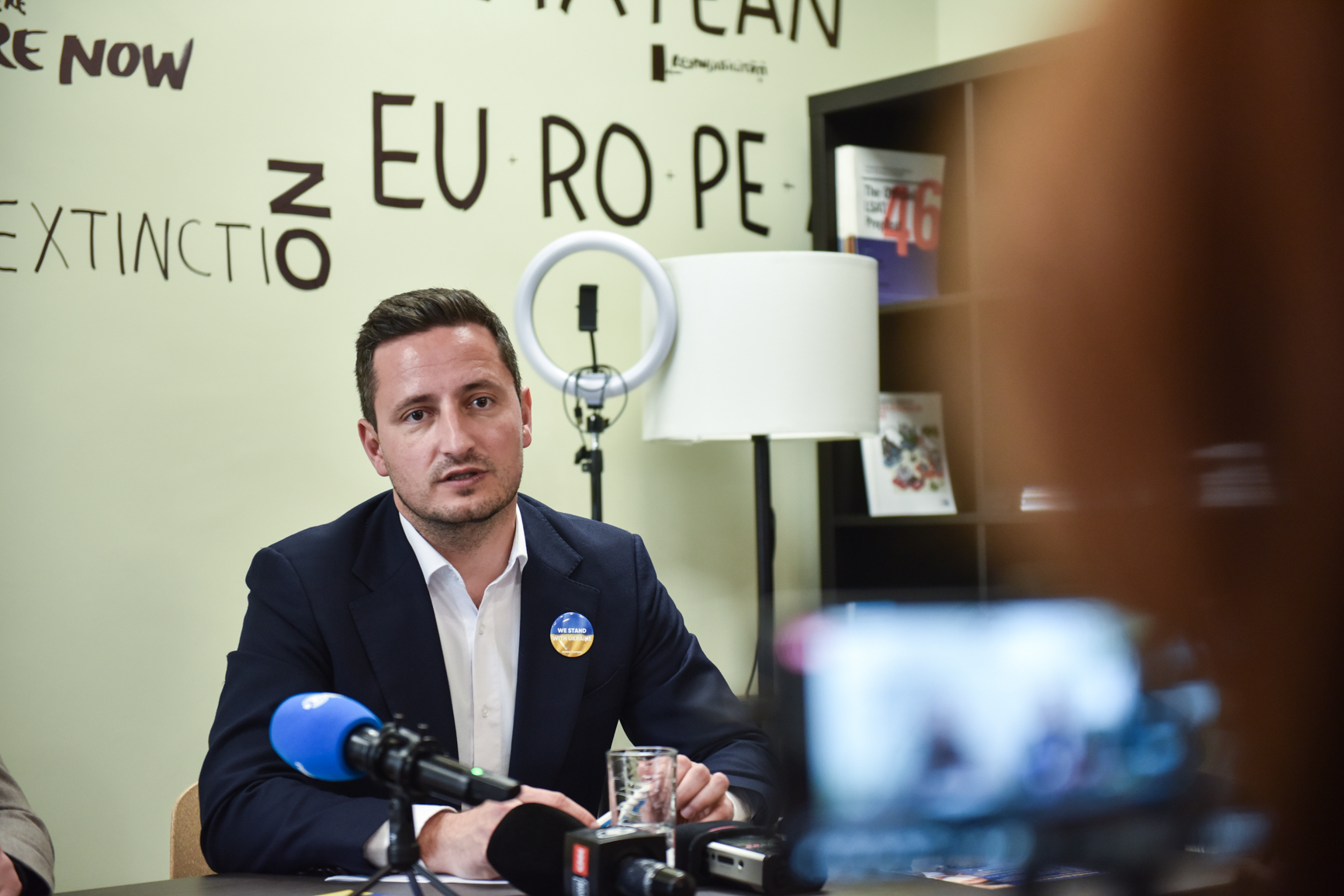 Nicu Ștefănuță: Cer autorităților române să repatrieze gratuit cetățenii români din Israel prin activarea Mecanismului European de Protecție Civilă