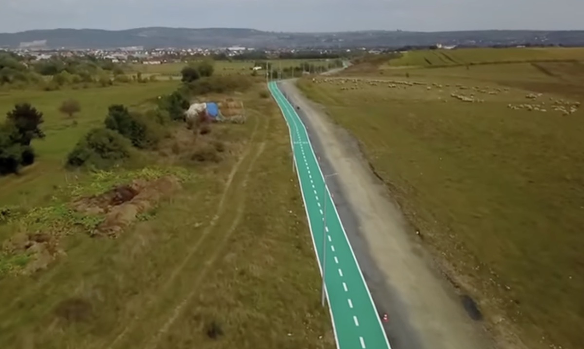 VIDEO Cum arată pista de biciclete dintre Șopa și Șelimbăr. Investiție de 2 milioane de lei
