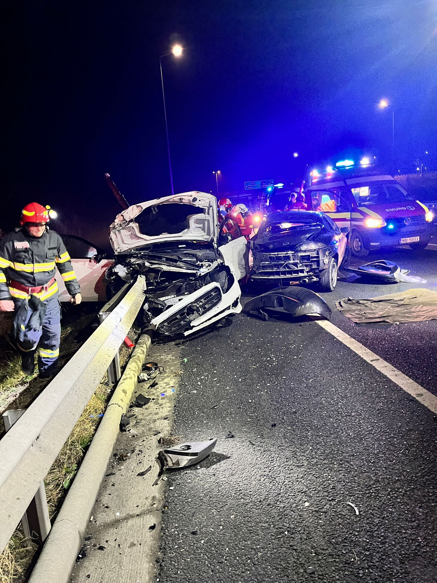 Accident pe A1, la Săliște. O tânără de 22 de ani a ajuns la spital