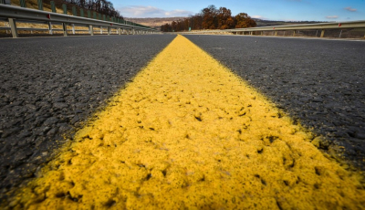 Secretar de stat: România are contracte pentru construcția a peste 800 kilometri de autostradă și drum expres