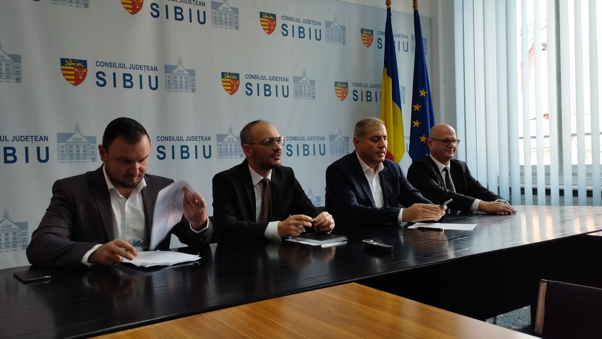 Înființat cu fonduri europene, Sibiu Business Agency rămâne activ în cadrul CJ, dar încă nu are angajați. „Pregătim fișa postului”
