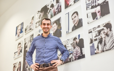 Oportunitățile pe care le oferă Sibiul. La 29 de ani Paul Barbu conduce departamentul de software development de la Wenglor: ”Ai șansa de a-ți pune mintea la contribuție”