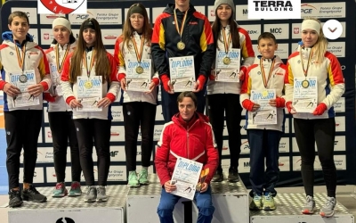 Șase medalii de aur pentru patinatorii sibieni, din opt sportivi prezenți. ”Din cauza lipsei unui patinoar în oraș nu putem duce o echipă numeroasă”