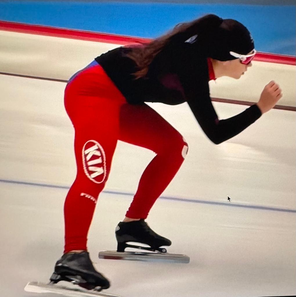 Anastasia Băcilă, legitimată la Clubul Sportiv Școlar Sibiu, două noi recorduri naționale la patinaj viteză