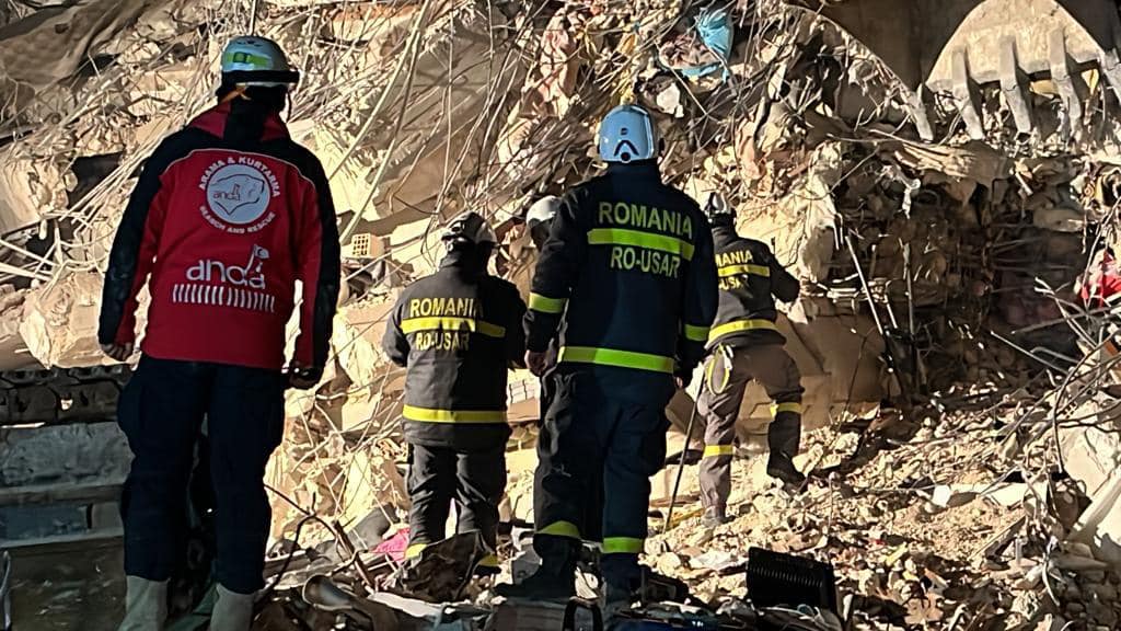 Turcia opreşte operaţiunile de căutare a supravieţuitorilor, mai puţin în două provincii. Peste 6.000 de replici după seismul din 6 februarie