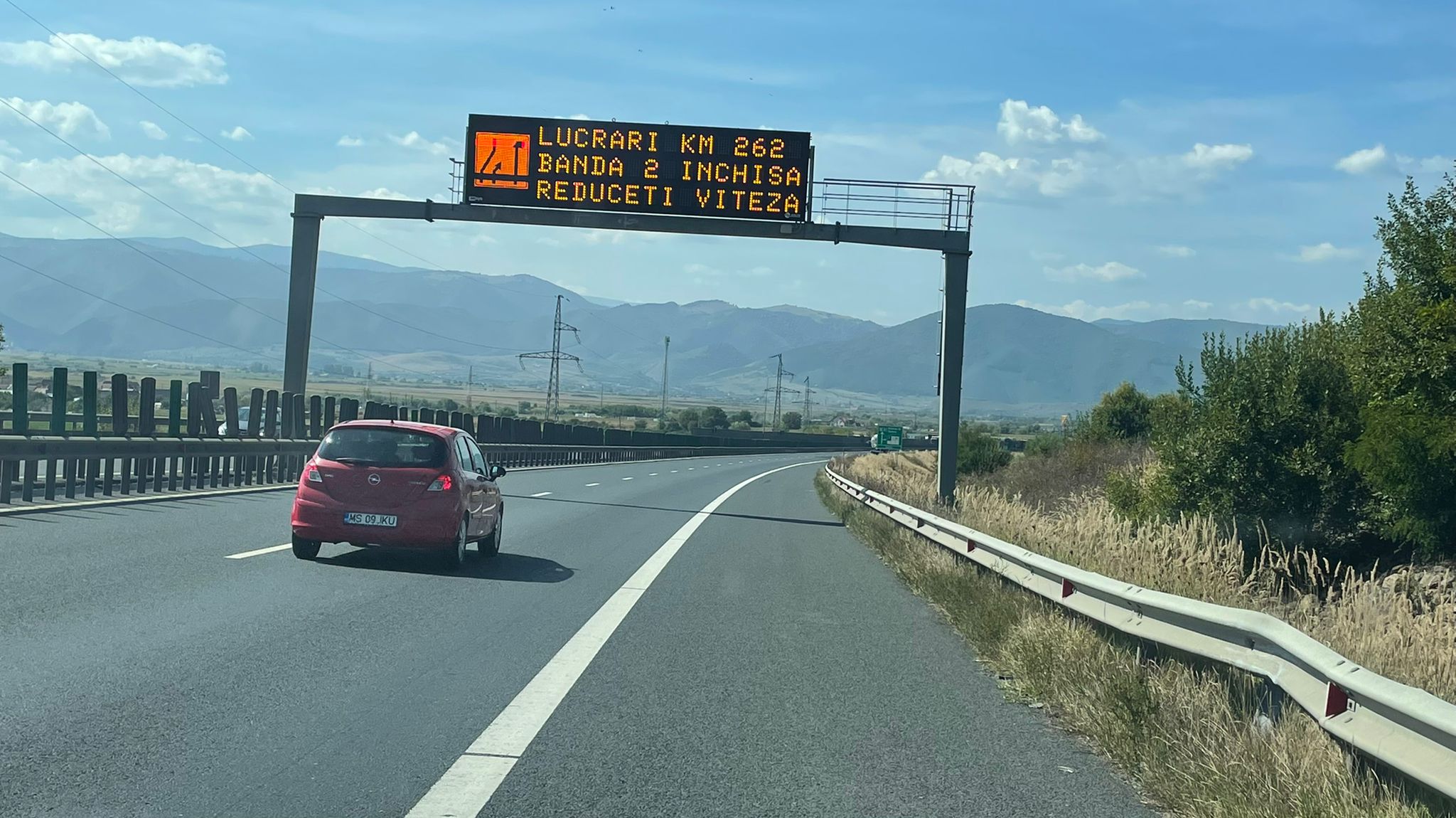 Sistem inteligent pe autostrada Sibiu-Holdea, inclusiv pe Centura Sibiului: Amenzi pentru viteză și verificarea rovinietei