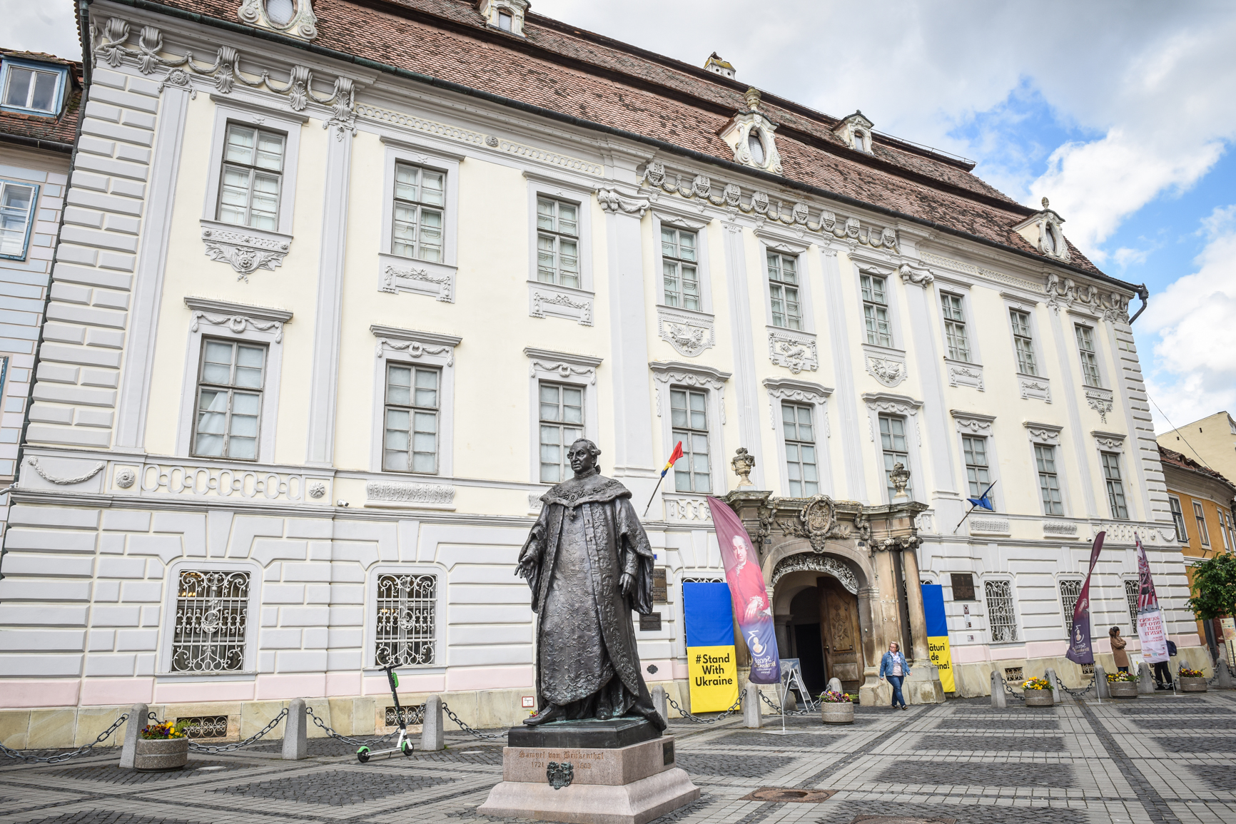 Intrare gratuită la Palatul Brukenthal. Muzeul împlinește sâmbătă 206 ani