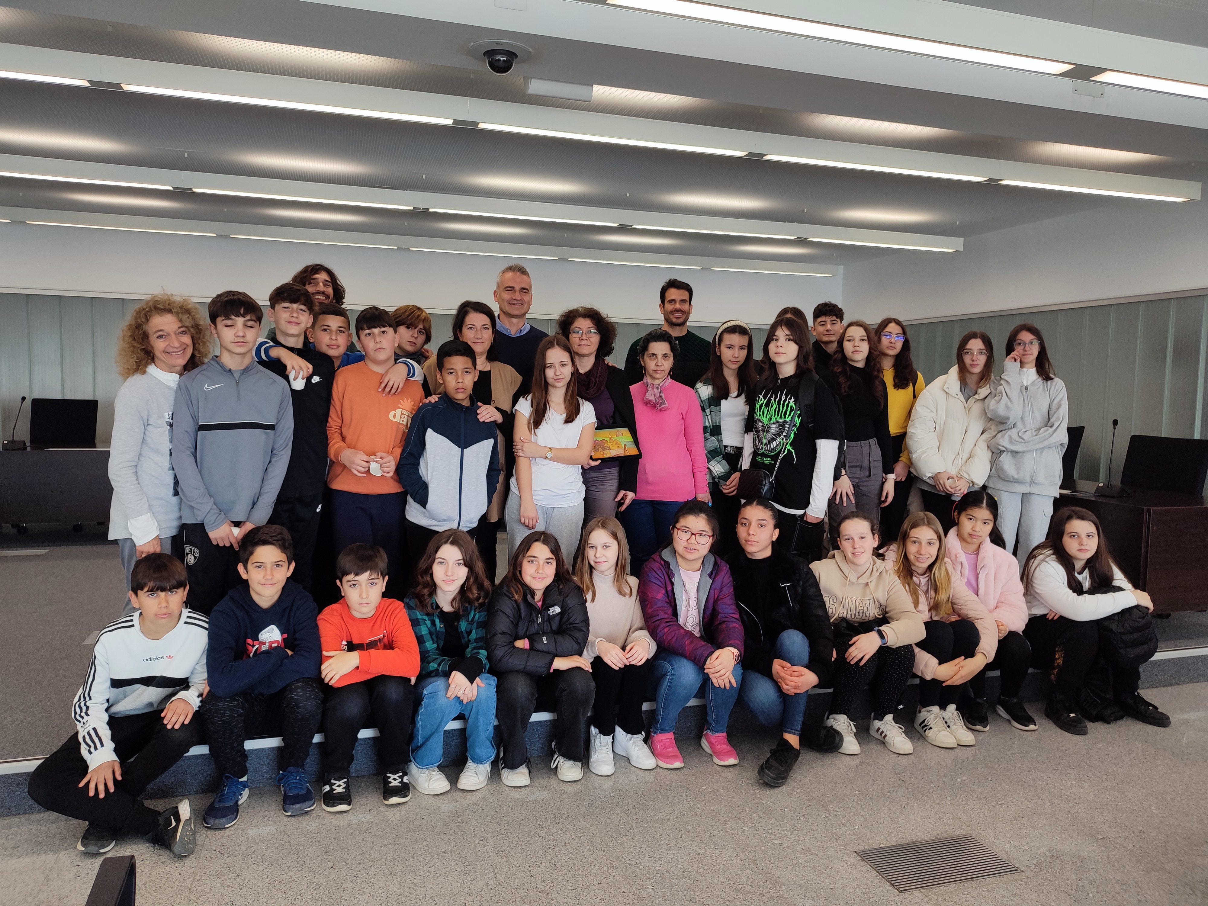 10 elevi și profesori de la Școala Nr.21 din Sibiu sunt plecați în Spania, într-un schimb de experiență