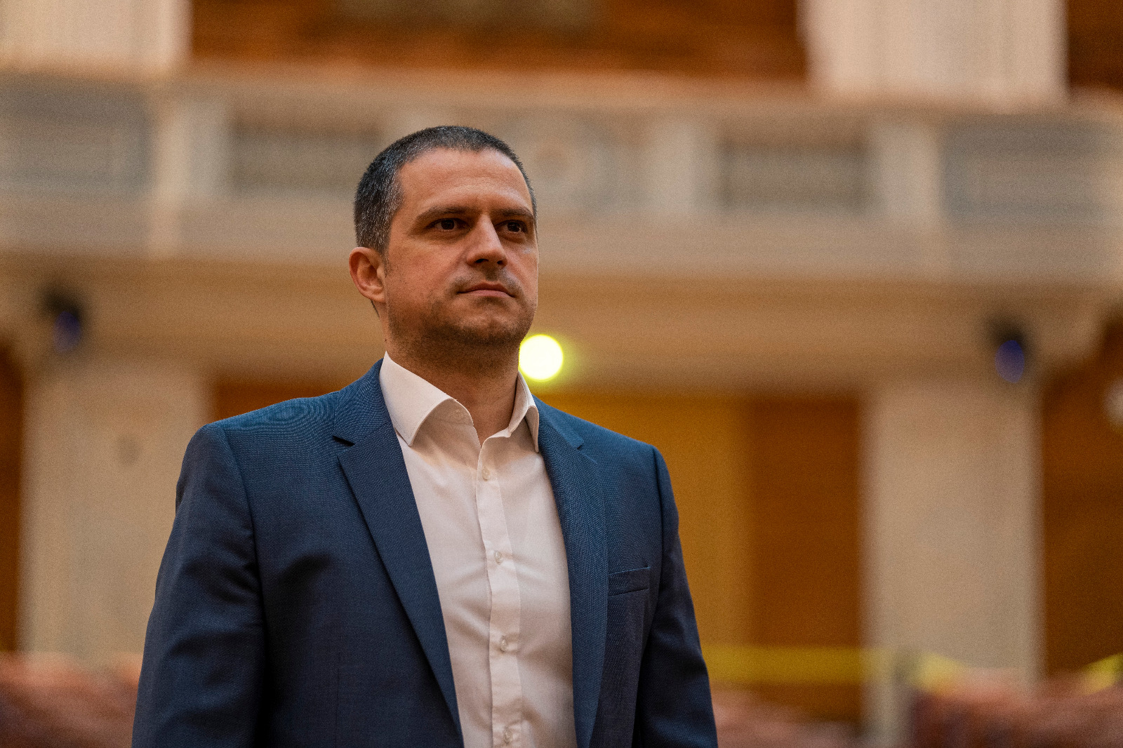 Deputatul PSD Bogdan Trif a rămas fără permis pentru 90 de zile după ce a fost depistat cu o alcoolemie de 0,05. ”Era în marja de eroare a acelui tip de aparat”