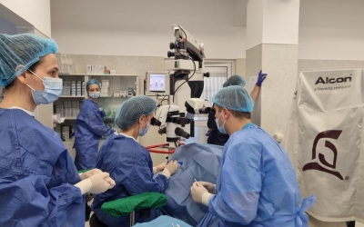 Premieră în chirurgia oftalmologică din Sibiu. A fost realizat primul transplant de cornee