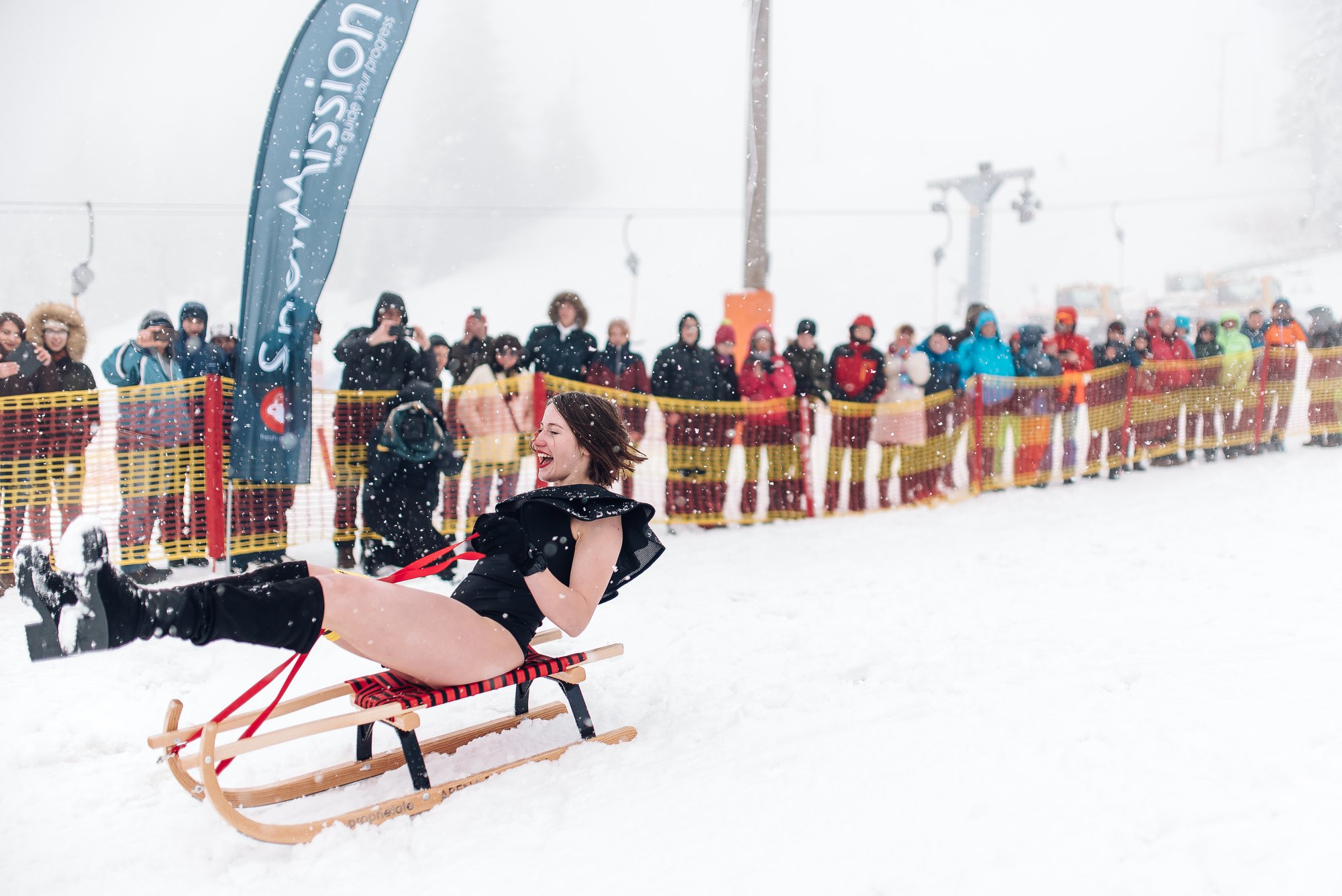 Bikini Race