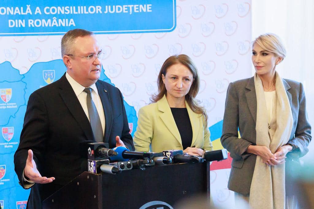 PNL Sibiu: „Politica e ceva grav, grav de tot. Ai în mâna ta viaţa şi viitorul ţării tale”