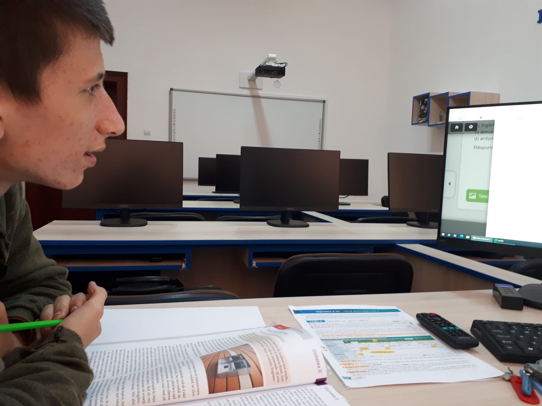 Concurs pentru tinerii antreprenori din zona Sibiului