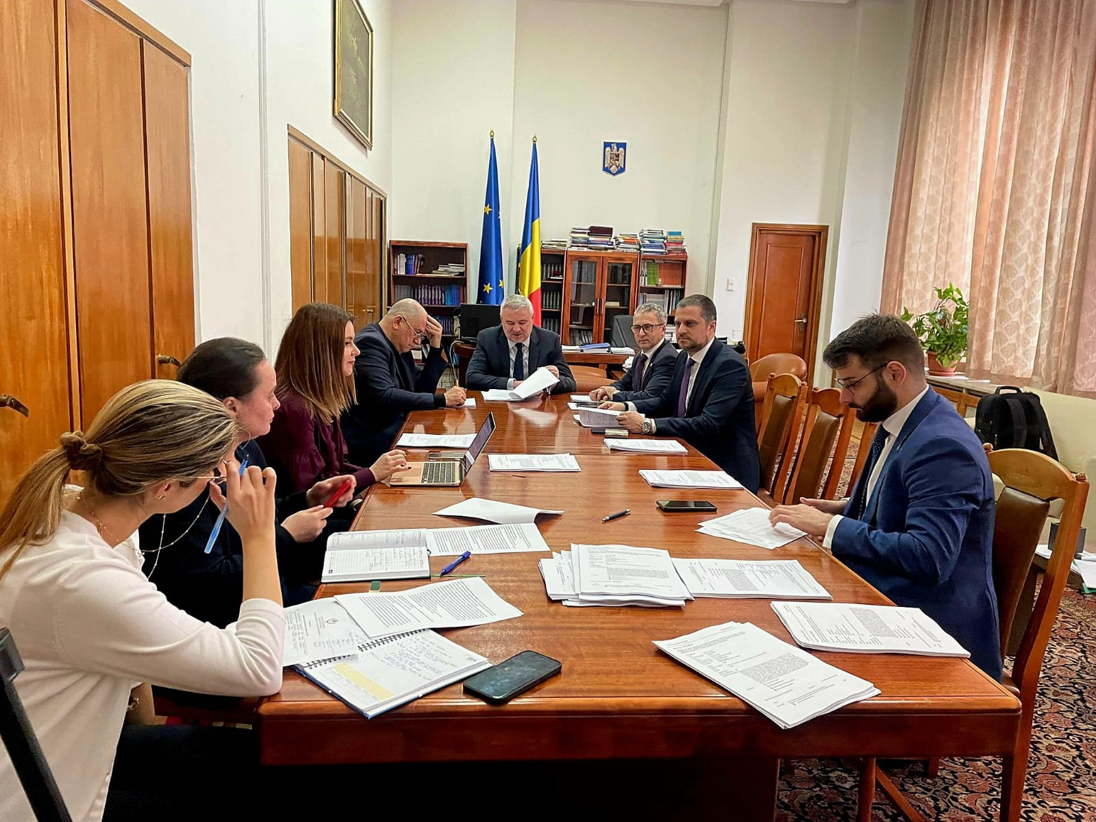 Bogdan Trif: „Inițiativa mea de sprijinire a românilor prin digitalizarea serviciilor consulare a trecut de Senat și de comisiile din Camera Deputaților”