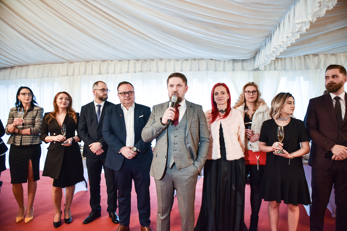 Keller Williams, compania imobiliară care vinde peste 4.000 de case pe zi, a deschis filială la Sibiu: „Vrem să aducem un plus de valoare pe piața din Sibiu, suntem o companie centrată pe agent și pe client”