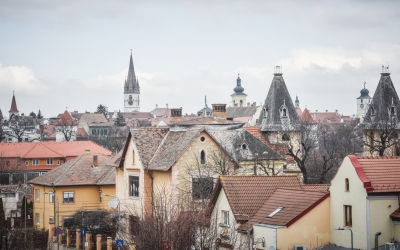 Topul celor mai mari datornici ai Sibiului: bani cât pentru patru poduri peste Cibin