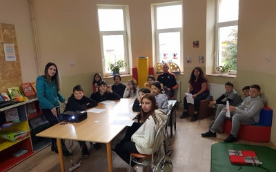 Cabinet de consiliere psihologică și proiect pentru copiii cu CES de la Școala din Porumbacu de Jos. Director: „Suntem printre puținele școli rurale care oferă servicii educaționale complexe”