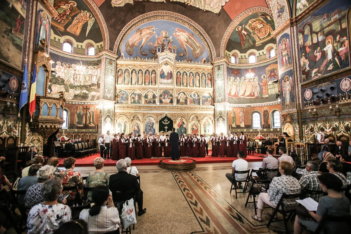 117 ani de istorie neîntreruptă a Corului „Timotei Popovici” de la Catedrala Mitropolitană din Sibiu. Cel mai vârstnic membru are 92 de ani