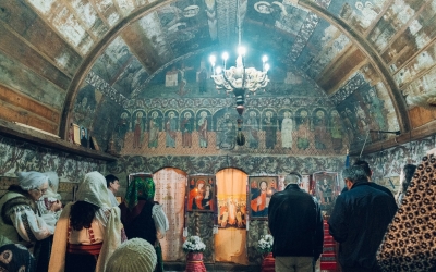 Muzeul Astra a anunțat orarul de Paști și programul slujbelor în Biserica din Bezded