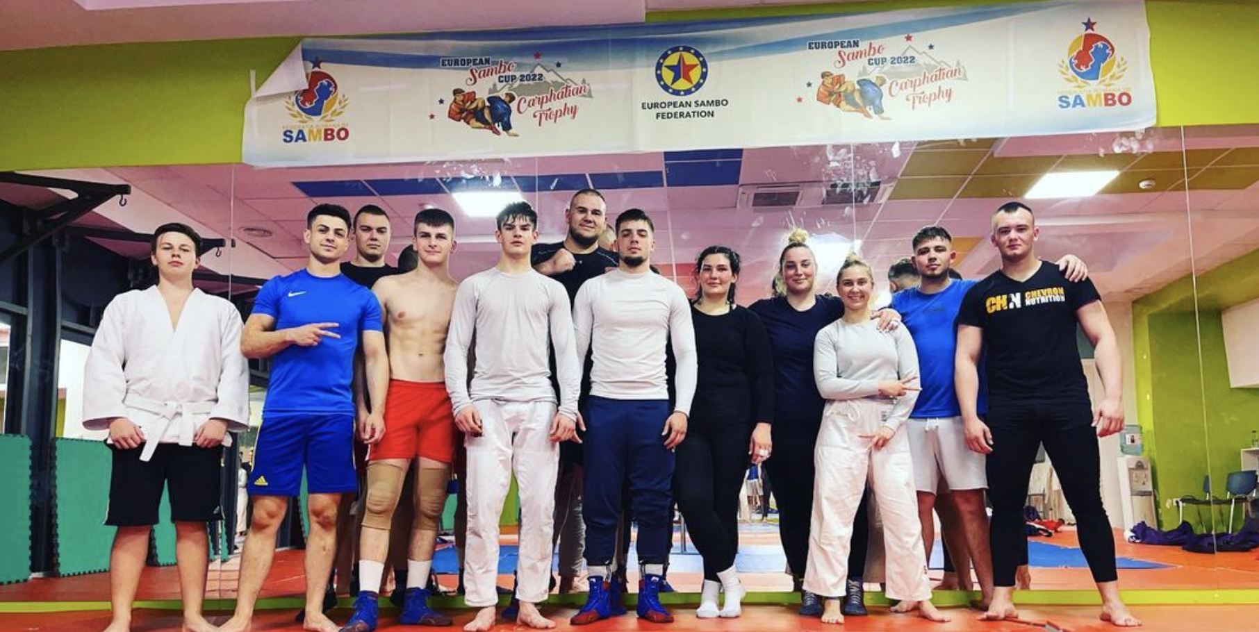 Daniel Natea conduce România la europenele de sambo
