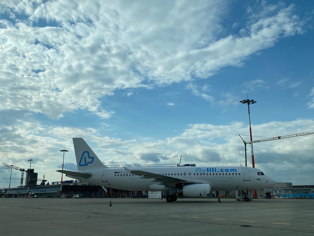Primul zbor al companiei aeriene sibiene Fly Lili pe Aeroportul Sibiu