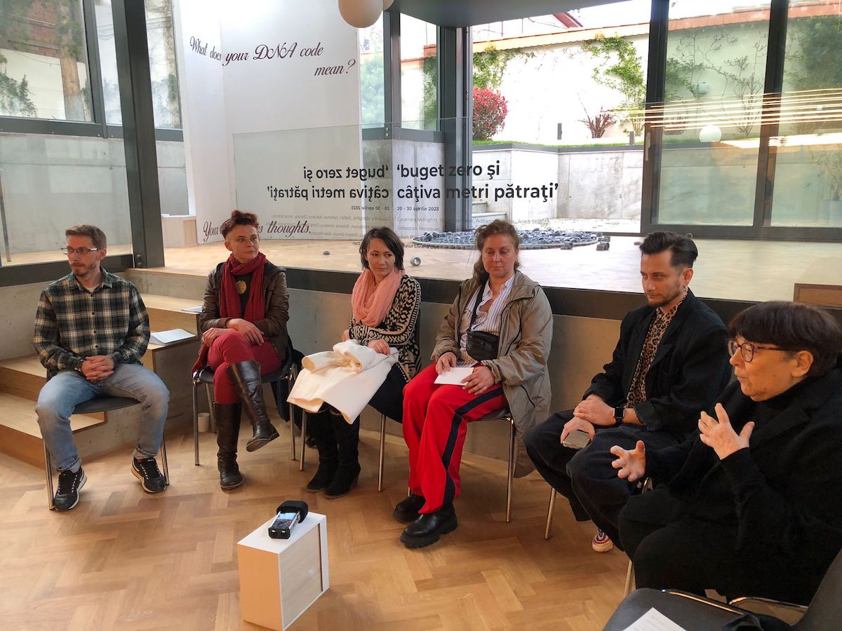 „Arta vizuală îi sperie, nu îi interesează și niciodată nu au fost un sprijin pentru artiștii care au trăit și au lucrat în Sibiu”. 11 artiști, nemulțumiți de administrația locală