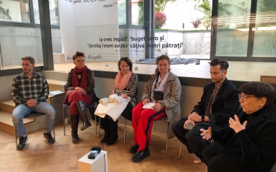 „Arta vizuală îi sperie, nu îi interesează și niciodată nu au fost un sprijin pentru artiștii care au trăit și au lucrat în Sibiu”. 11 artiști, nemulțumiți de administrația locală