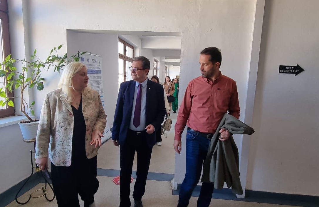 Profesori români din Ucraina au vizitat Sibiul. „Aici este un refugiu pentru noi”