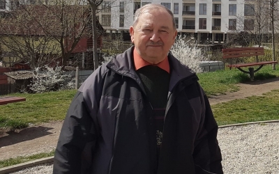 A murit învățătorul Ioan Faur. Director școală: „A fost cel mai iubit învățător din Vasile Aaron”