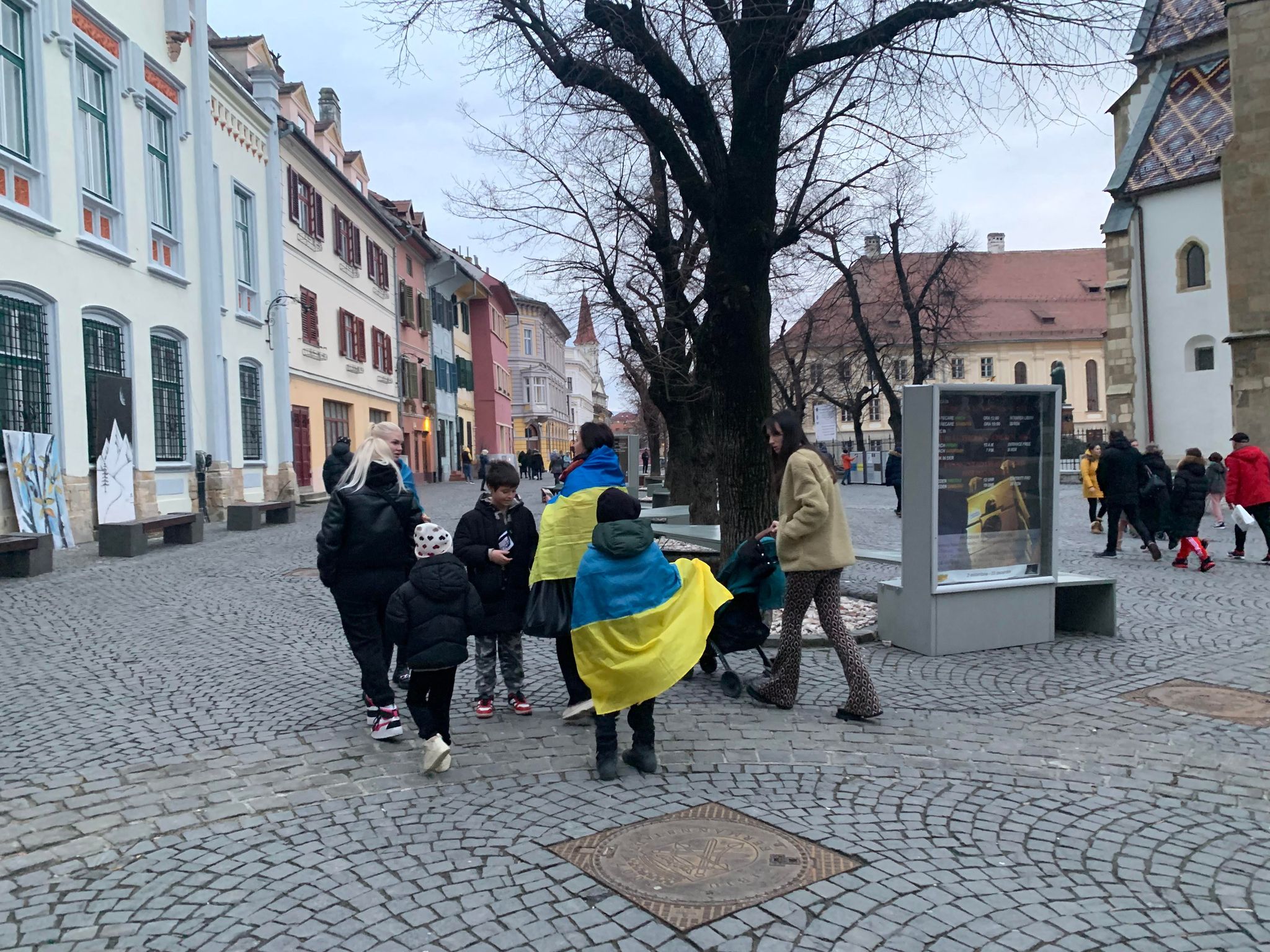 600 lei pentru hrană și 750 lei pentru cazare pentru refugiații ucraineni. Din iunie, aceștia trebuie să se angajeze