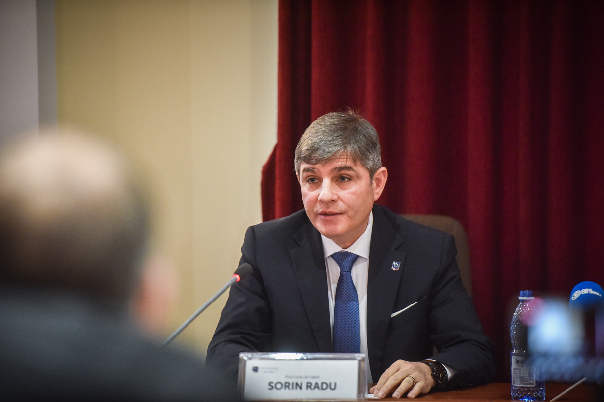 Conducerea ULBS a decis care vor fi taxele de școlarizare pentru anul de învățământ 2023-2024 pentru studenții din anul I
