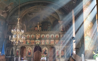 Peste 1,8 milioane de români îşi serbează onomastica de Sf. Constantin şi Elena