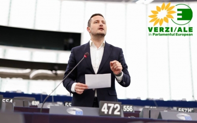 Nicu Ștefănuță – în top 4 europarlamentari care ajută tinerii. Eurodeputatul sibian a fost nominalizat la premiile MEP Awards la categoria “Campionul Tinerilor”