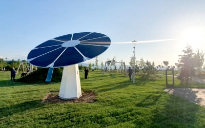 Premieră în Sibiu. Panouri fotovoltaice care se-ntorc după soare, în parcul Belvedere