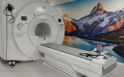 Cei de la Spitalul Județean anunță punerea în funcțiune a Computerului Tomograf de la Neurologie