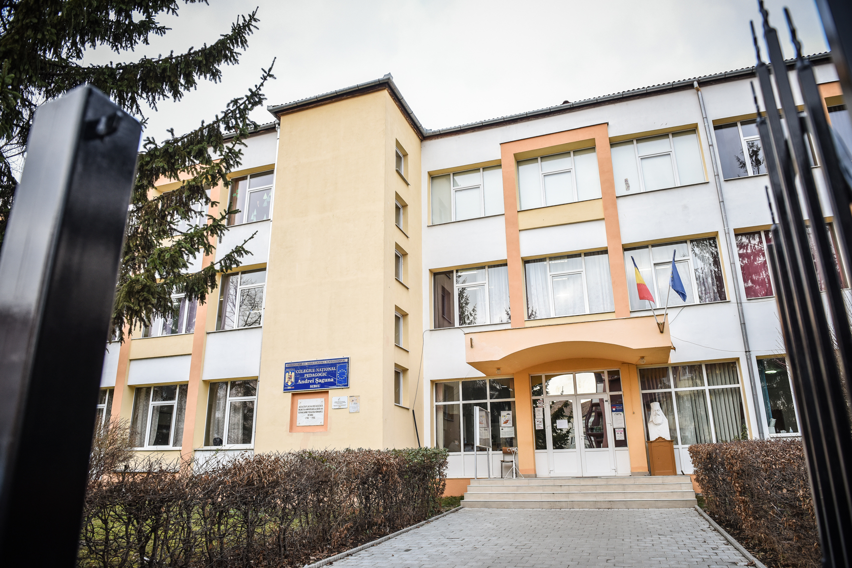 Colegiul Pedagogic Andrei Șaguna se va extinde cu 20 de săli de clasă. Va avea și o sală nouă de sport