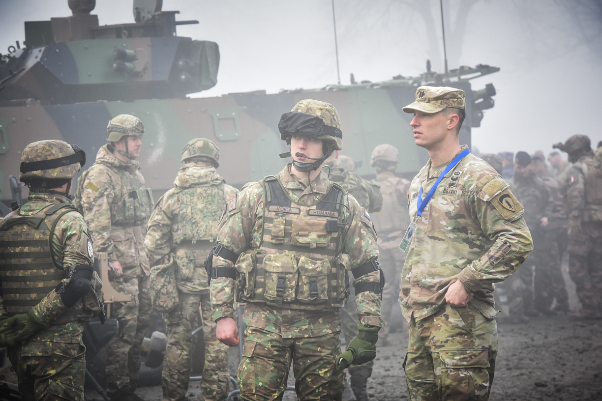 Business Insider: Din Sibiu se va conduce întregul sector de sud al NATO. Întâlnire decisivă la începutul lunii iulie