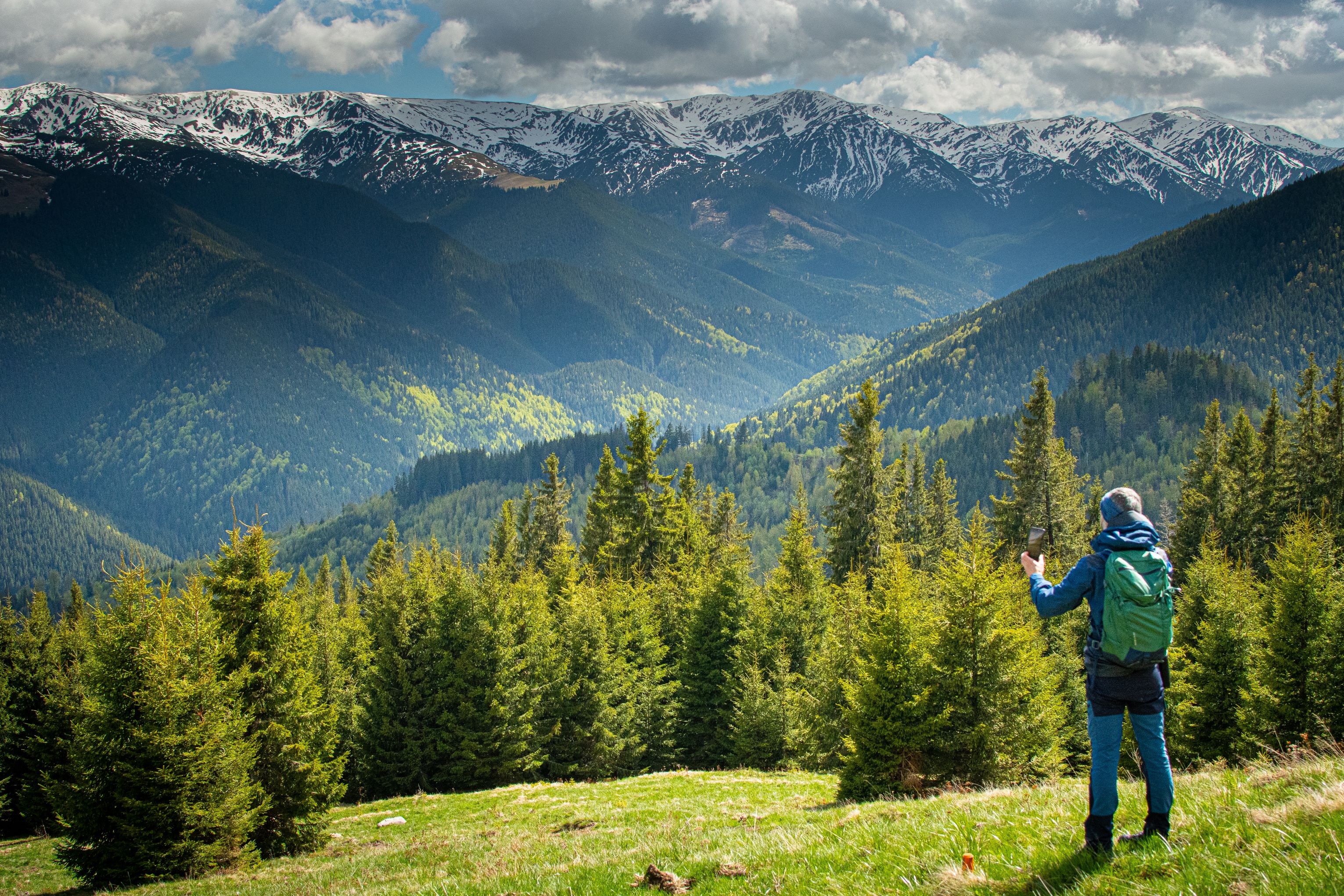 Fundaţia Conservation Carpathia lansează un concurs pentru elevii din jurul Munţilor Făgăraş. 15 elevi câștigă o excursie în Germania