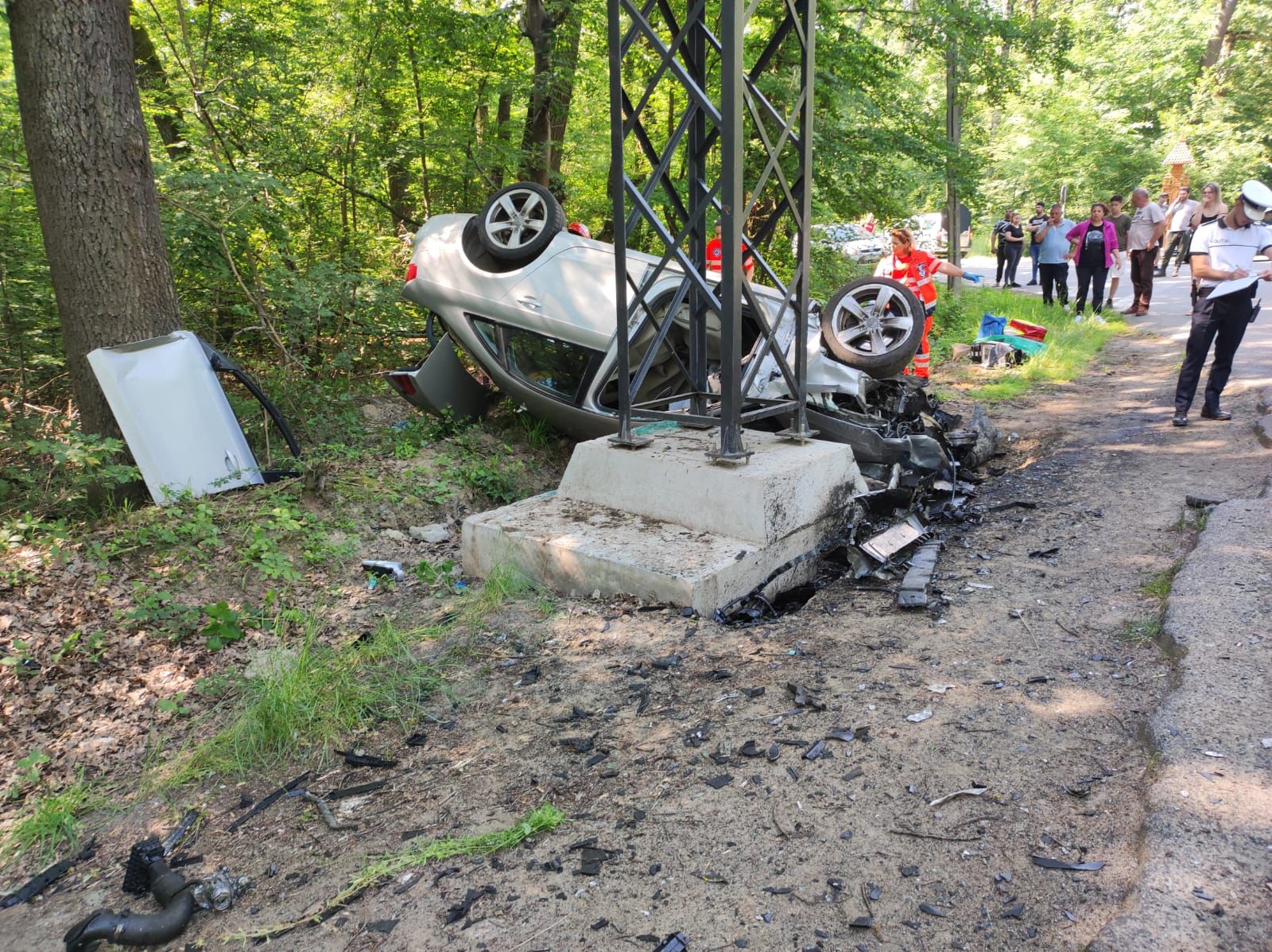 A murit băiatul de 15 ani rănit grav în accidentul de sâmbătă