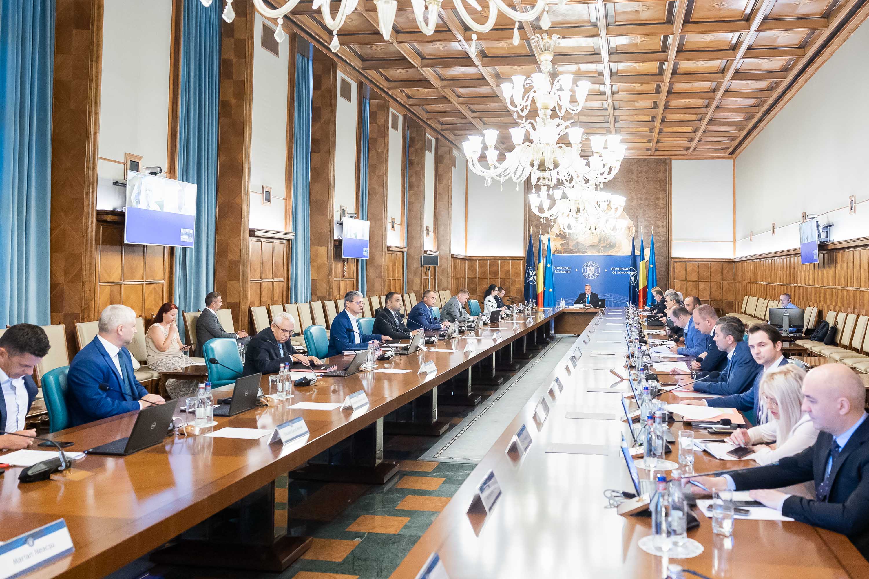 Deca: Guvernul a adoptat ordonanţele de urgenţă care oferă garanţiile solicitate de către reprezentanţii cadrelor didactice