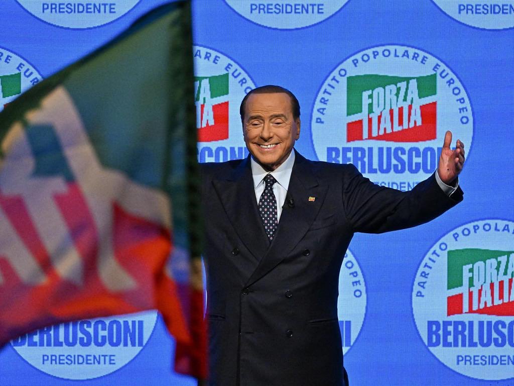 Fostul prim-ministru italian Silvio Berlusconi a murit