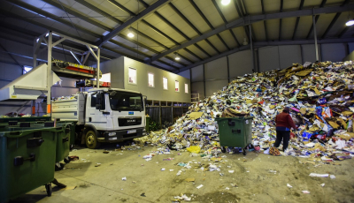 UTIL: Unde ajung deșeurile din plastic colectate în municipiul Sibiu și cum se pot recicla