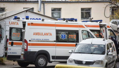 Un bărbat a căzut de pe o pasarelă, în Mediaș. A fost transportat la spital, conștient