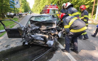 După accidentul cu 4 morți pe drumul spre Rășinari: polițiștii propun reconfigurarea intersecției cu o bandă suplimentară spre Cisnădioara, iluminarea intersecției, calmatoare de viteză și 50km/h